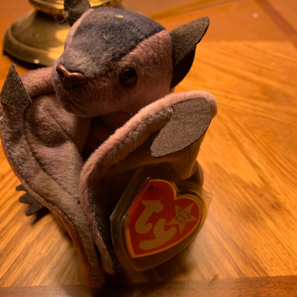 Rare beanie baby “ BATTY THE TIE DIE BAT”
